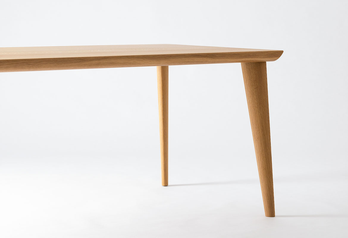 軽量挽板テーブル | 飛騨産業株式会社【公式】 | 飛騨の家具、国産家具