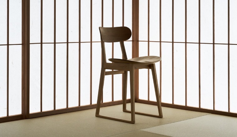 デザイナー 原 研哉 氏とのコラボレーションモデル「SUWARI（座り）」