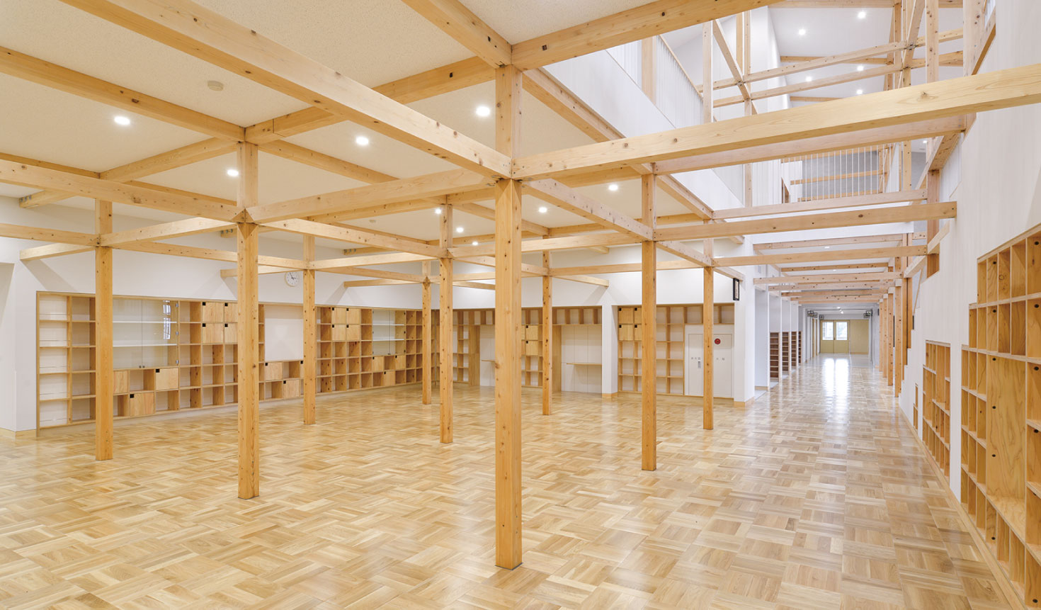 中津川市立福岡小学校 | 飛騨産業株式会社【公式】 | 飛騨の家具、国産家具