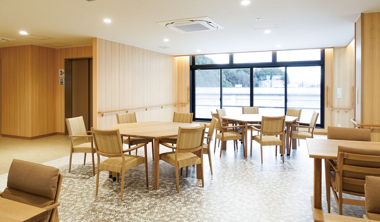 Complex Welfare Facility Kidanosato | HIDA | Hida Sangyo [Official